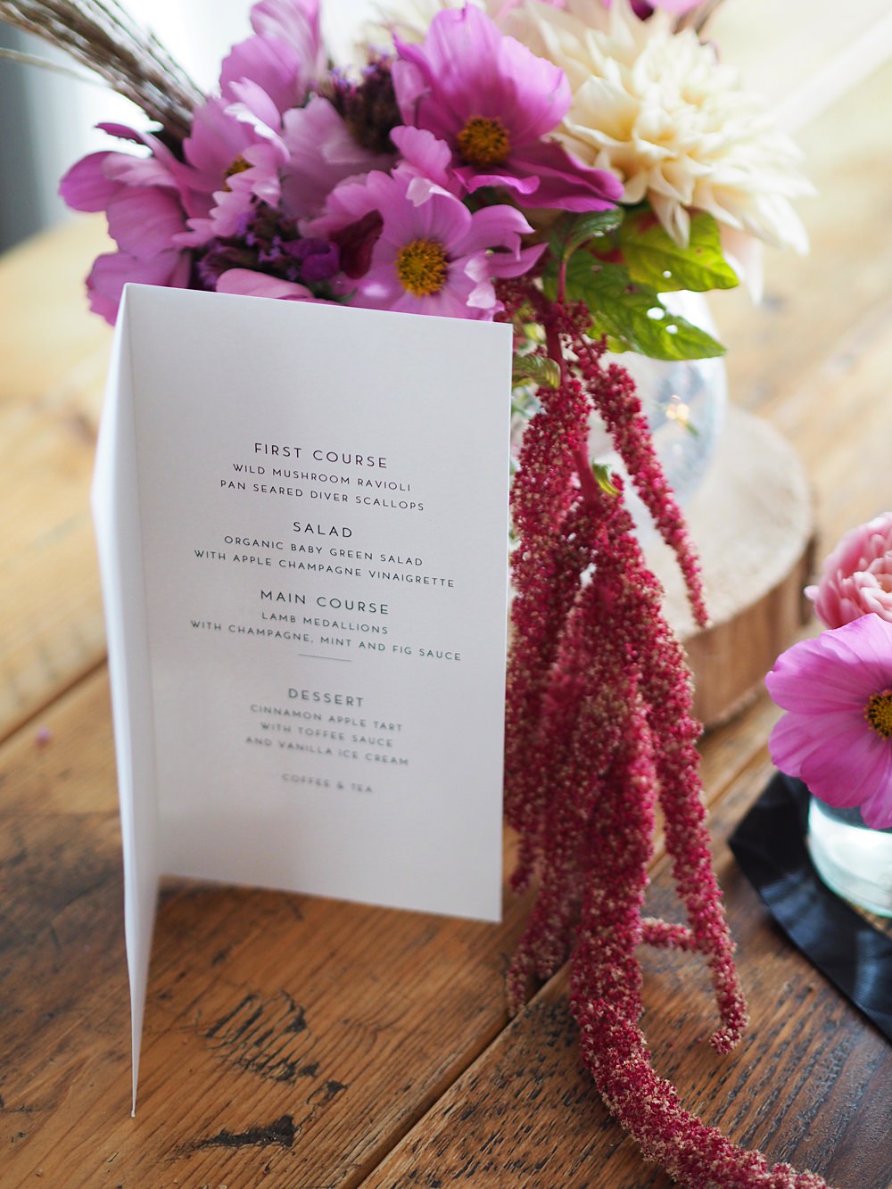 Wedding Table Decor Ideas Stationery Menu Card Autumn Flowers Chic Calligraphy Stationery Place Setting