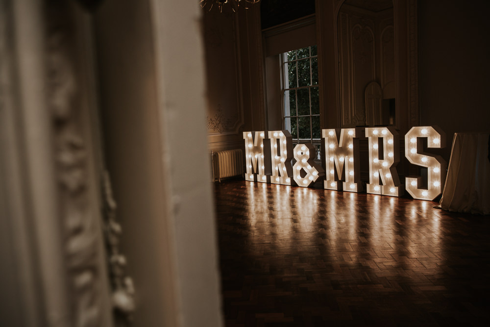 Mr Mrs Letter Lights 10-11 Carlton House Terrace Wedding Grace Pham Photography