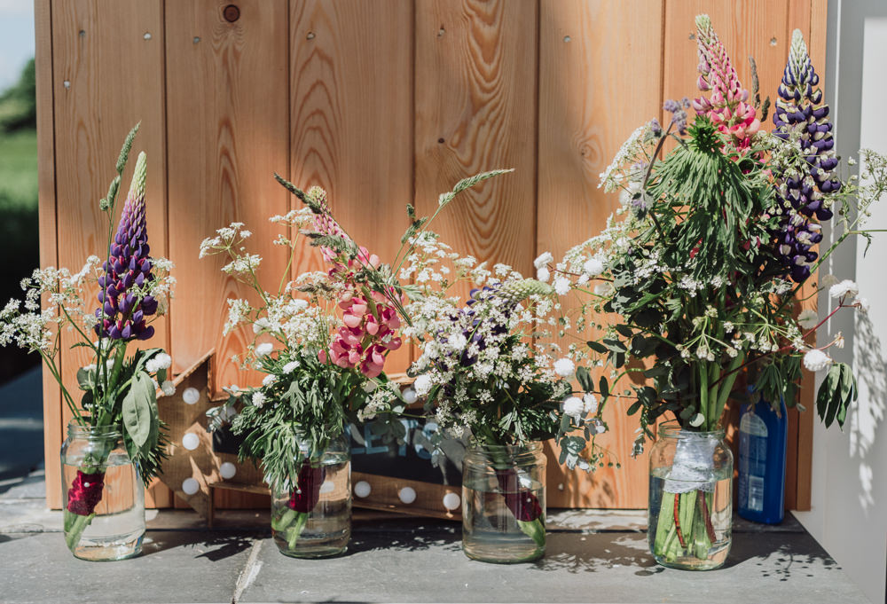 Bouquets Flowers Bride Bridal Fun Budget Wedding Donna Murray Photography