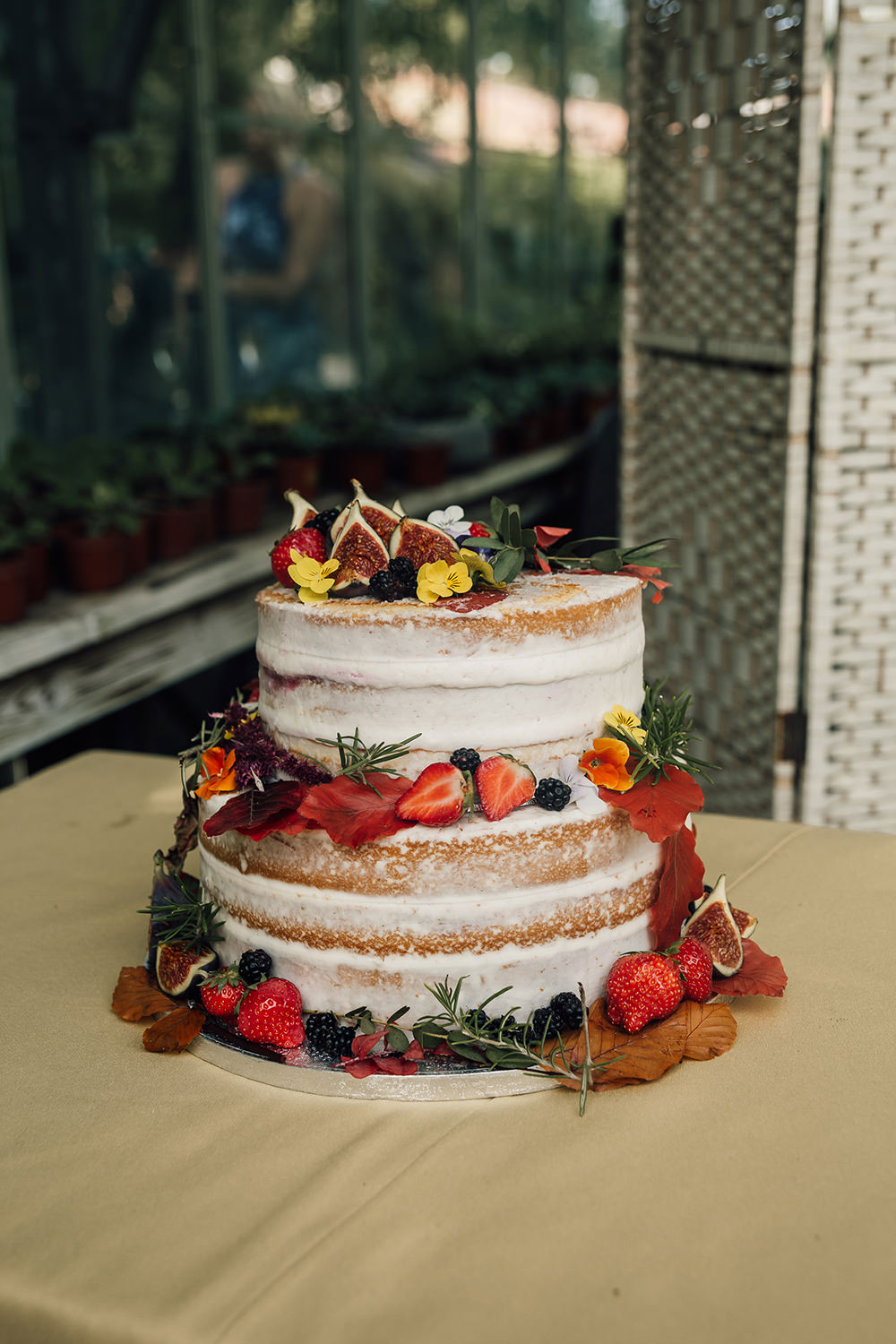 Semi Naked Cake Sponge Layer Berries Gold Autumn Wedding Rebecca Love Photo
