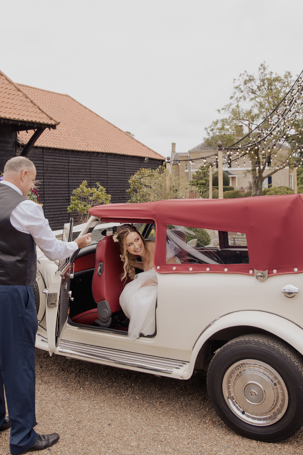 Classic Car Greatest Showman Wedding Kerry Ann Duffy
