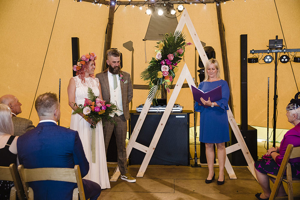 Tiki Wedding AW Wedding Photography