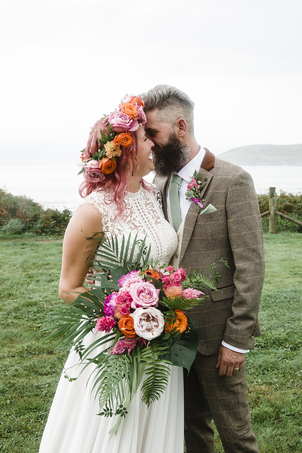 Tiki Wedding AW Wedding Photography
