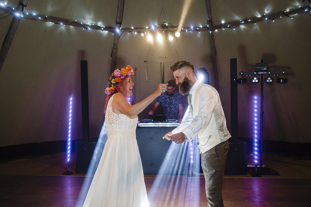 Tiki Wedding AW Wedding Photography