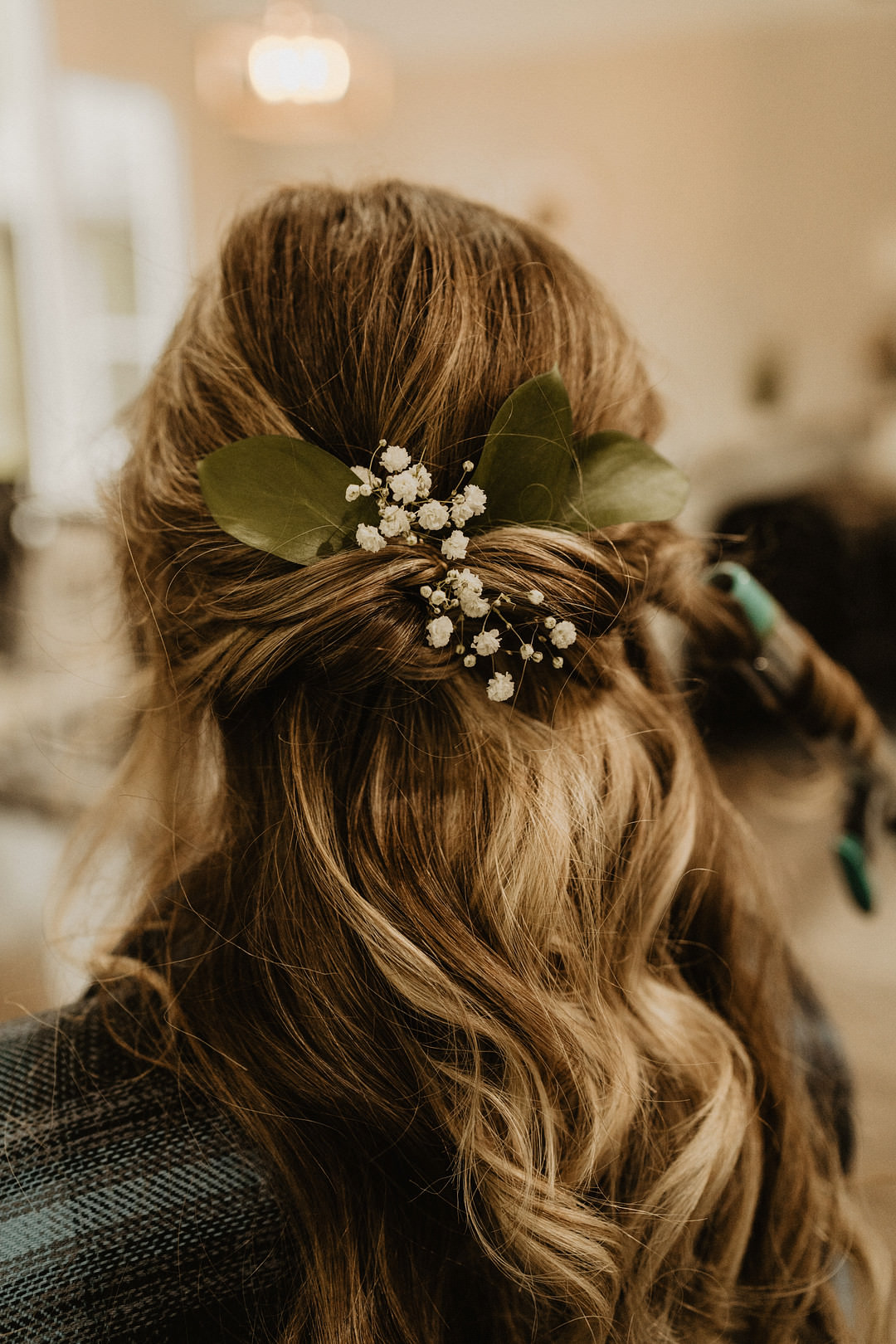 Bridal Half Up Half Down Hairstyle Flowers Washington Lakeside Wedding Claudia Noelle Photography