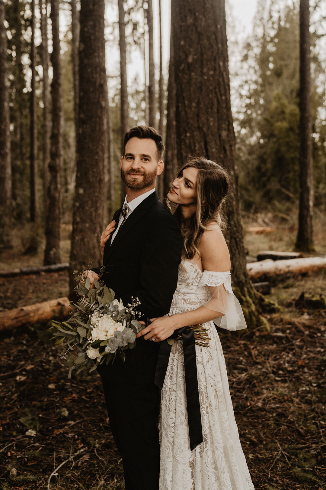 Washington Lakeside Wedding Claudia Noelle Photography