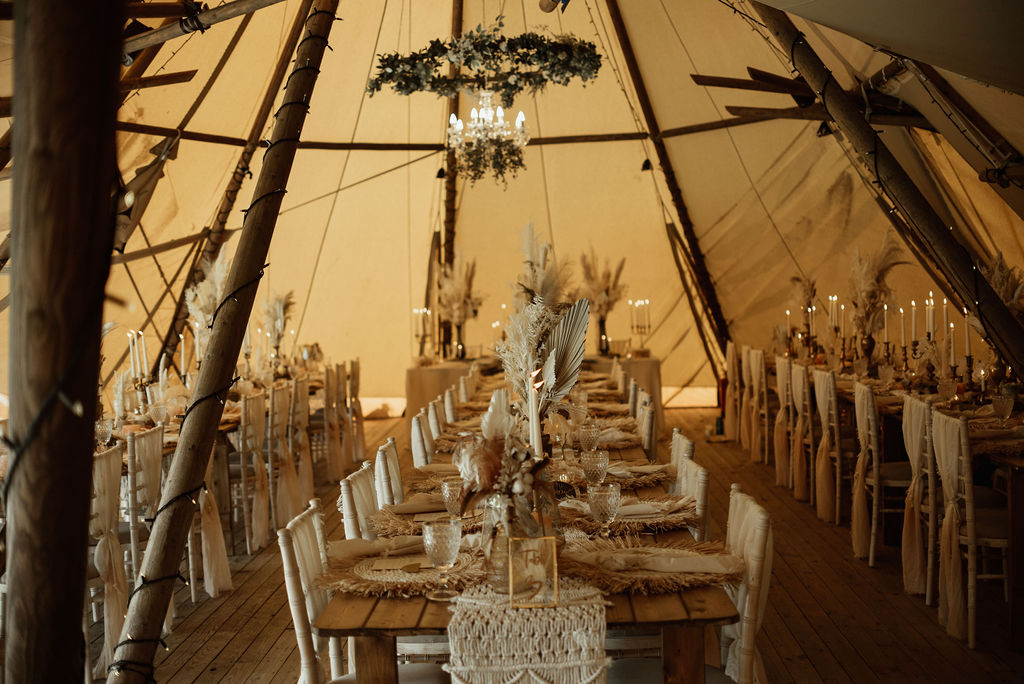 Long Wooden Tables Dried Flowers Pampas Grass Candles Macrame Runner Place Mats Boho Tipi Wedding Ideas Sara Ribera Photography