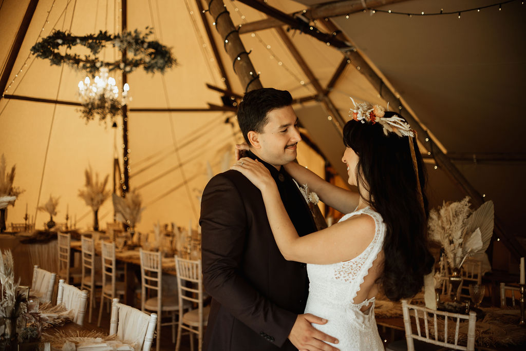 Boho Tipi Wedding Ideas Sara Ribera Photography