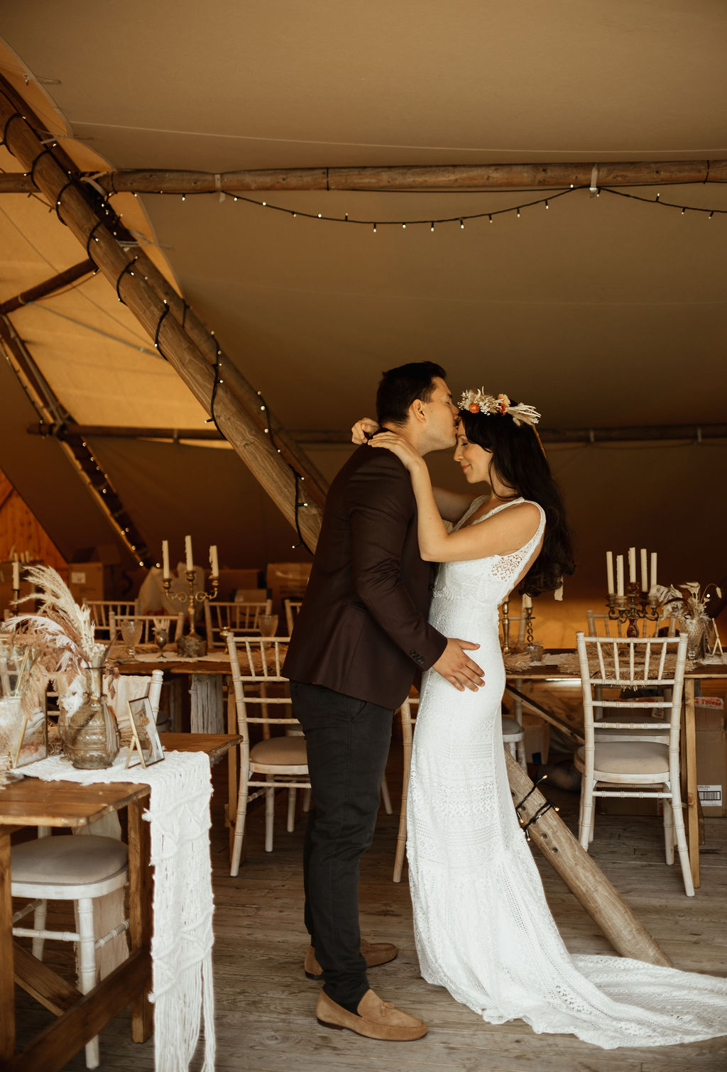 Boho Tipi Wedding Ideas Sara Ribera Photography