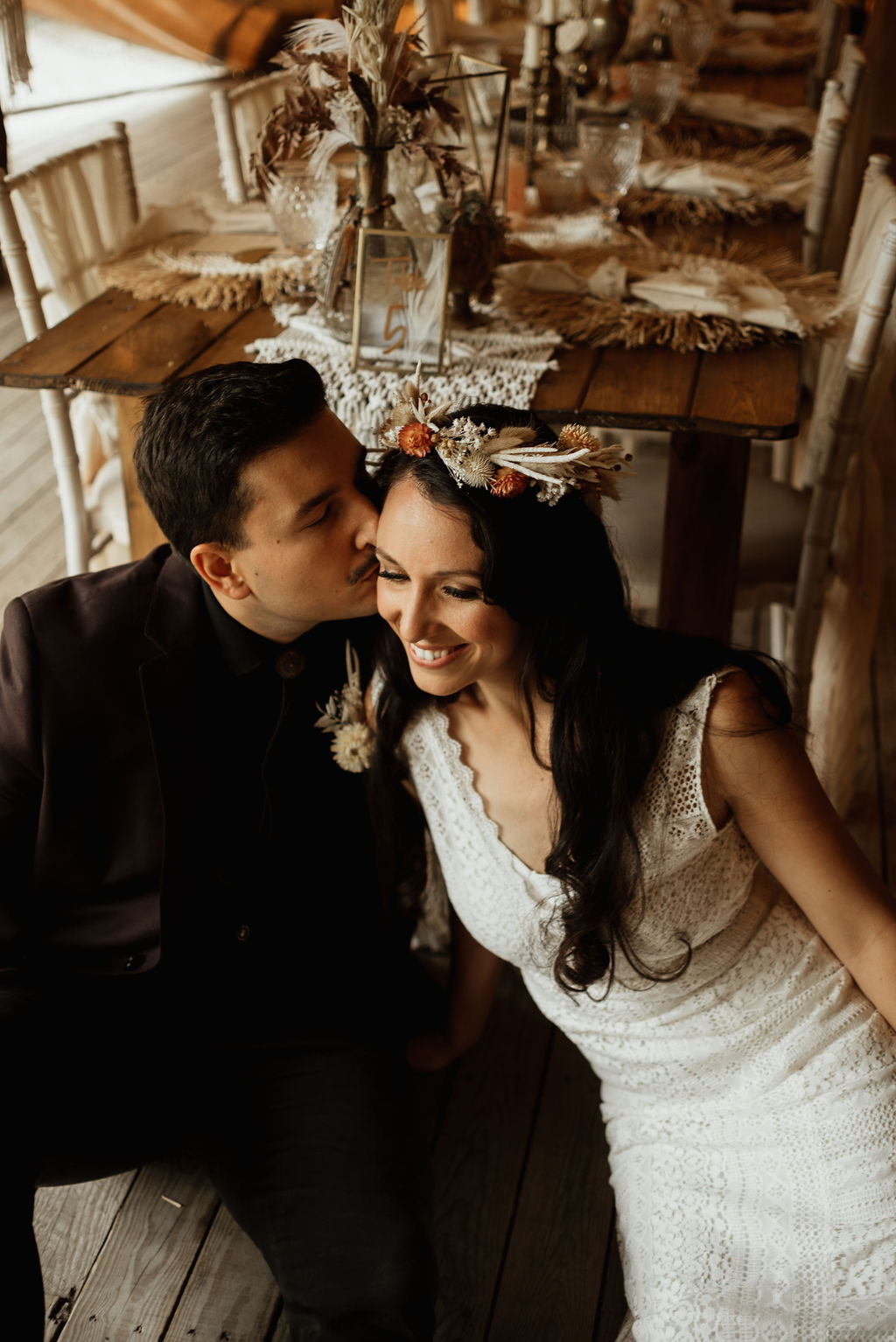 Groom Black Suit Dried Flower Buttonhole Boho Tipi Wedding Ideas Sara Ribera Photography
