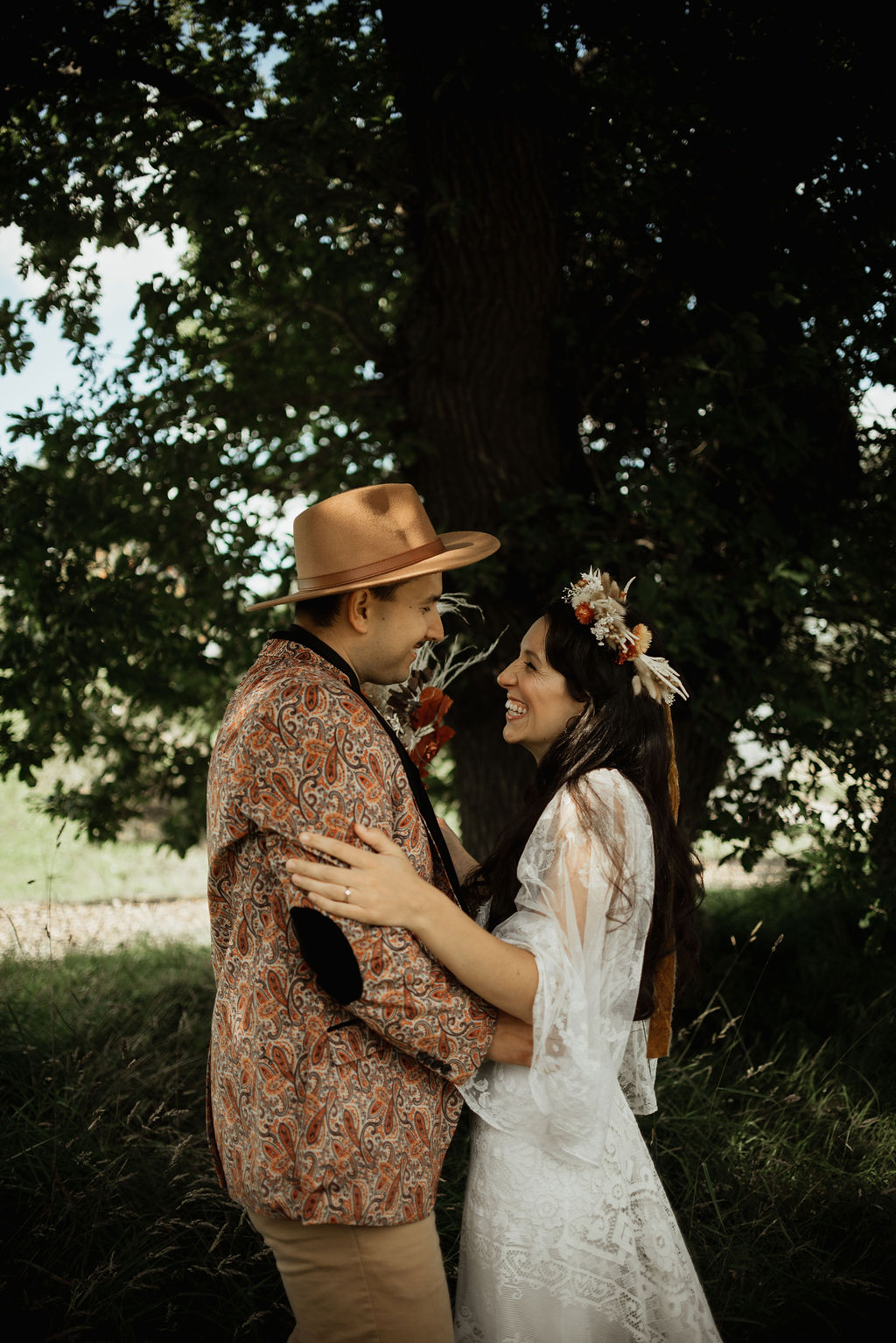 Boho Tipi Wedding Ideas Sara Ribera Photography