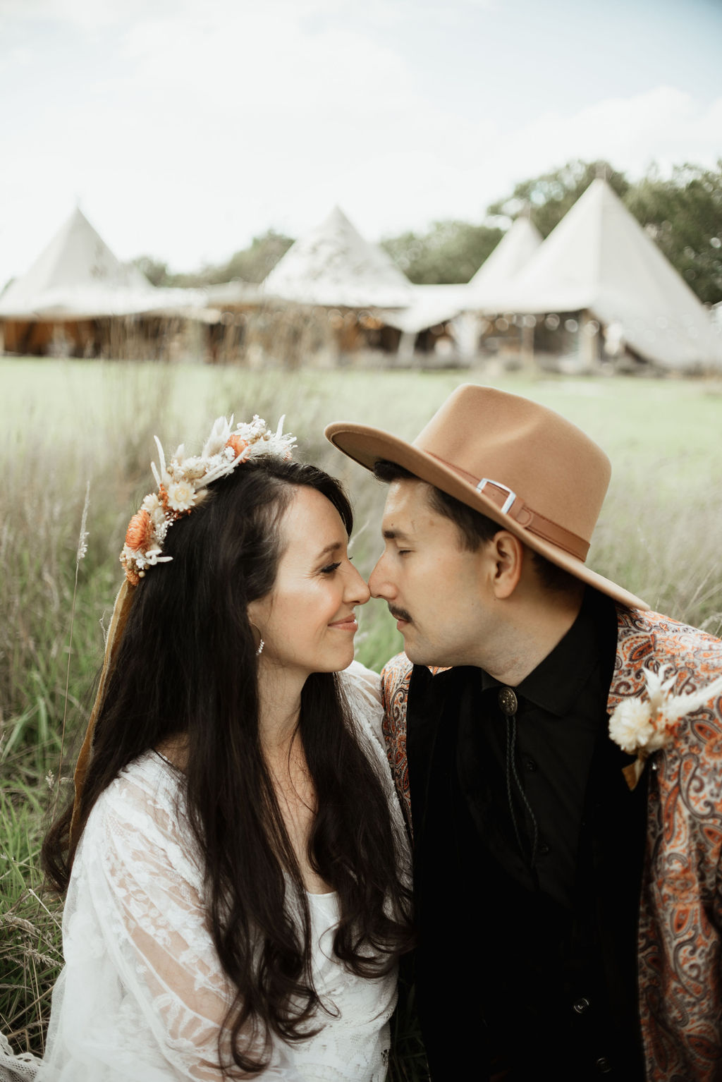 Boho Tipi Wedding Ideas Sara Ribera Photography