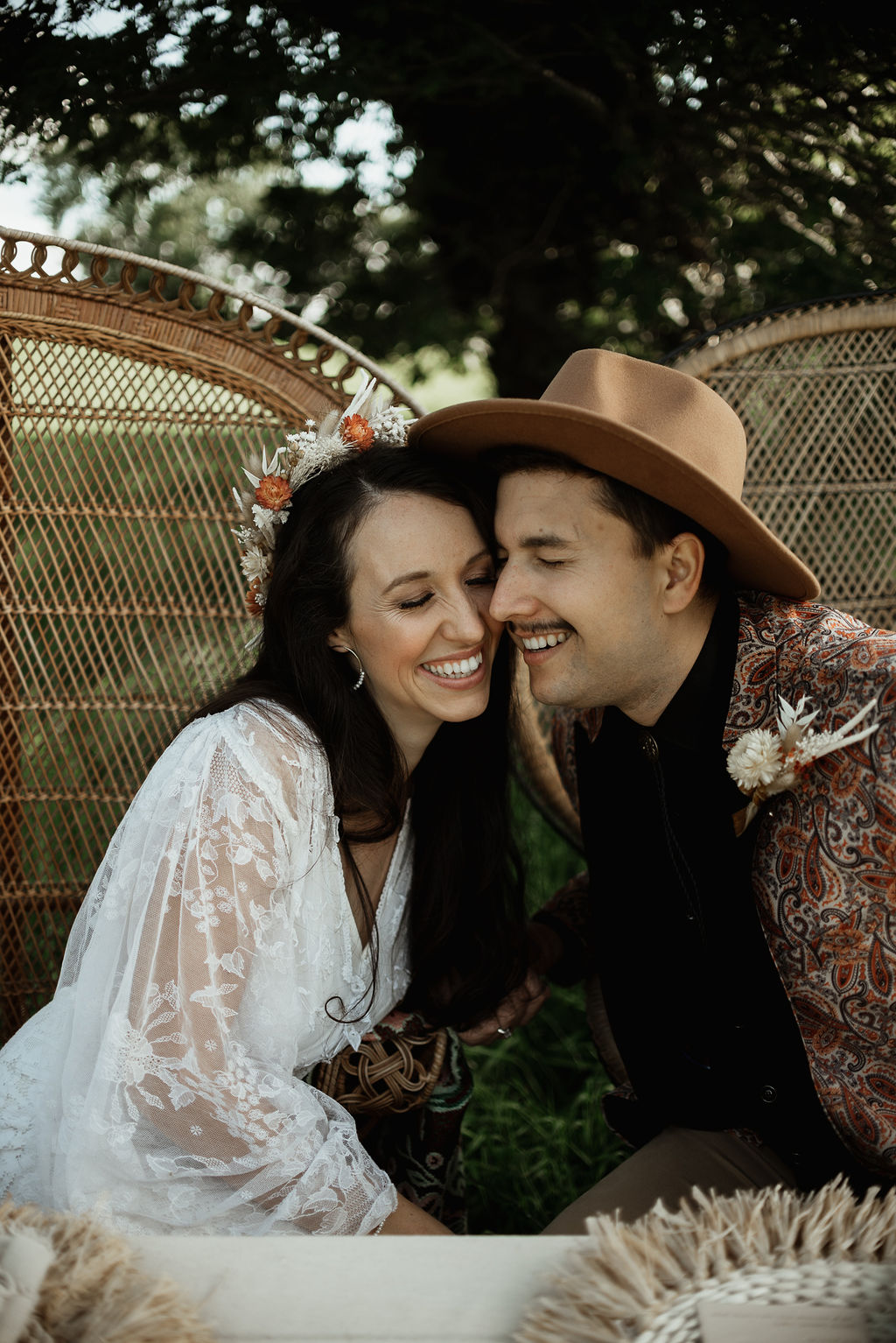 Boho Tipi Wedding Ideas Sara Ribera Photography