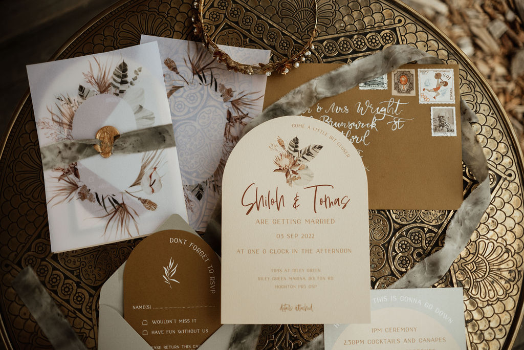 Curve Cream Brown Floral Stationery Invite Invitation Boho Tipi Wedding Ideas Sara Ribera Photography