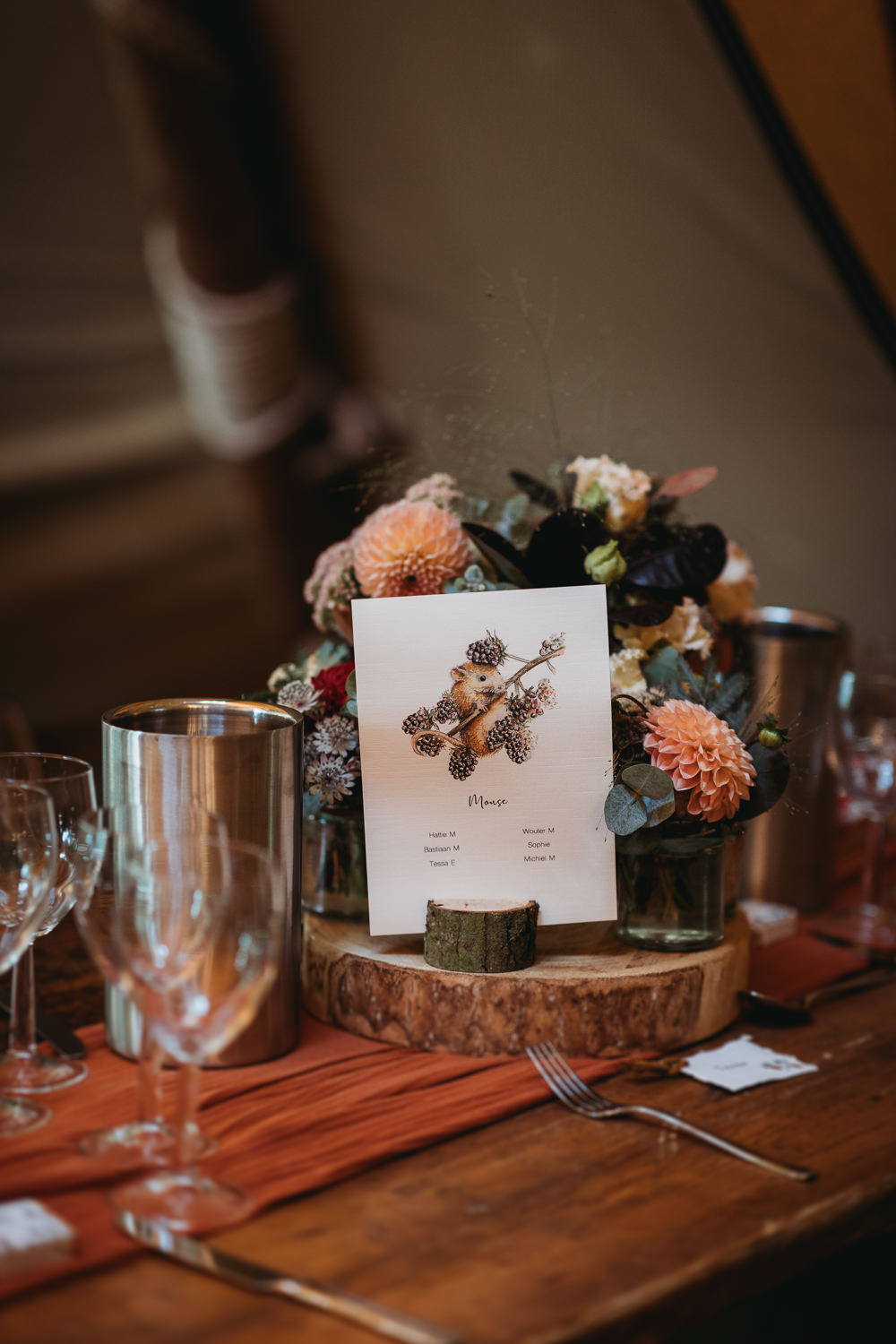 Table Centrpiece Flowers Decor Log Slice Bird Animal Name Eco Garden Wedding ThymeLane Photography
