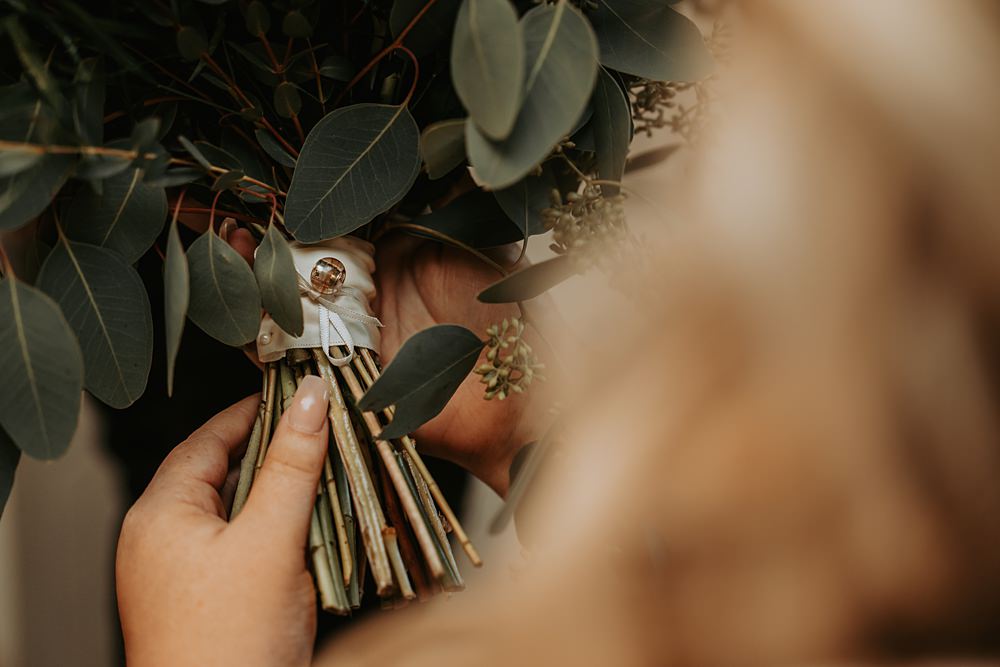 Bouquet Wrap Bride Bridal Minimalist Barn Wedding Amber Louise Photography