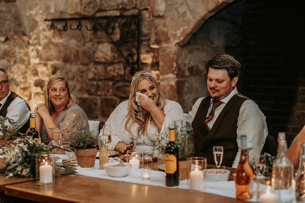 Minimalist Barn Wedding Amber Louise Photography