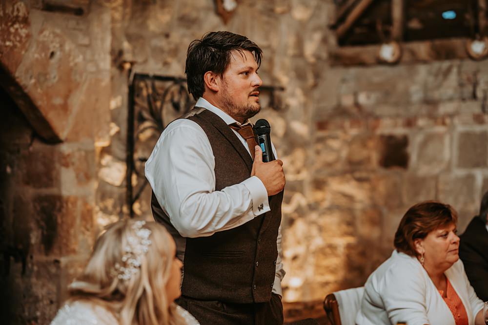 Minimalist Barn Wedding Amber Louise Photography