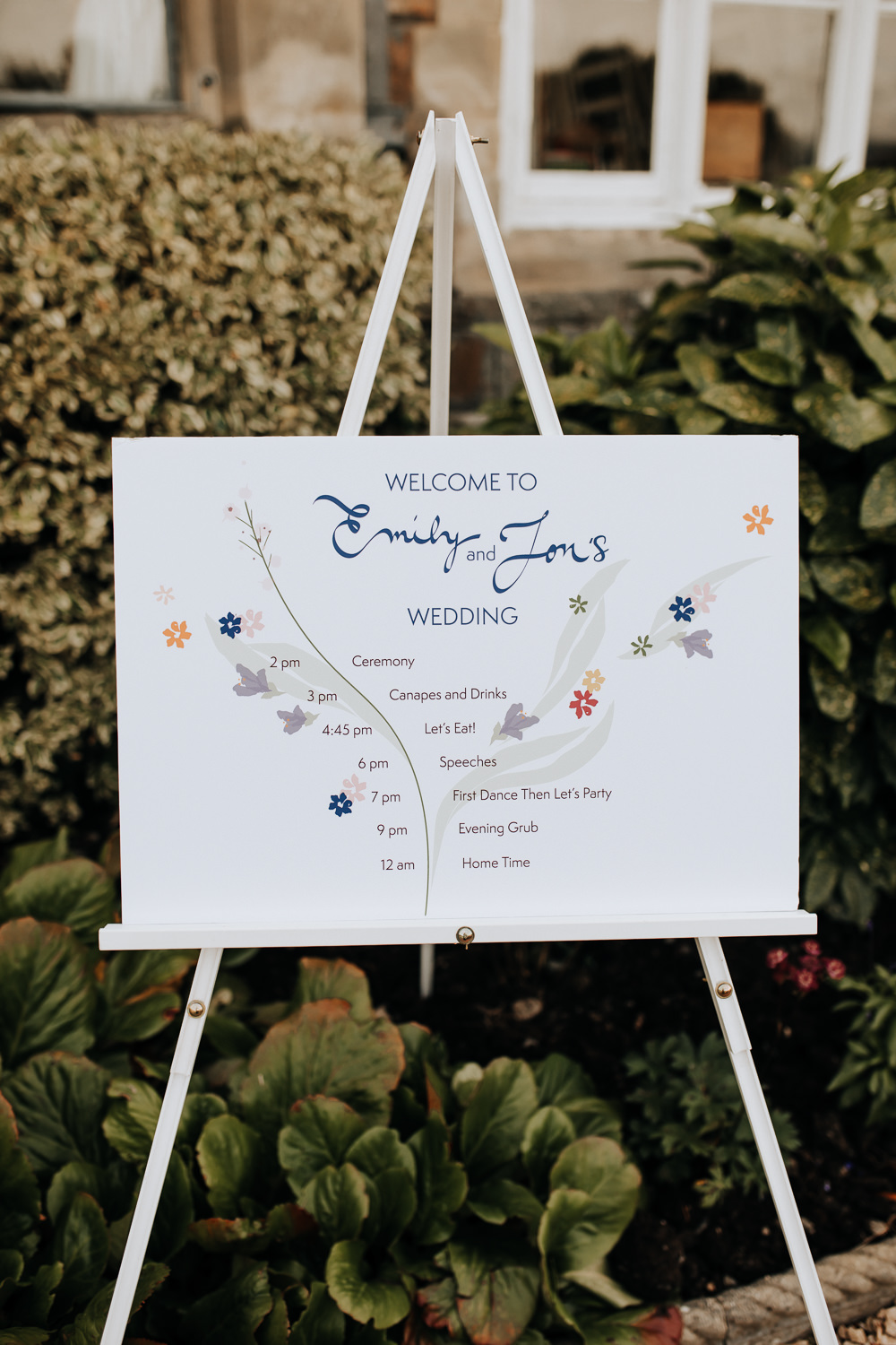 Welcome Sign Flower Illustrated Plas Dinam Wedding Wyldbee Photography