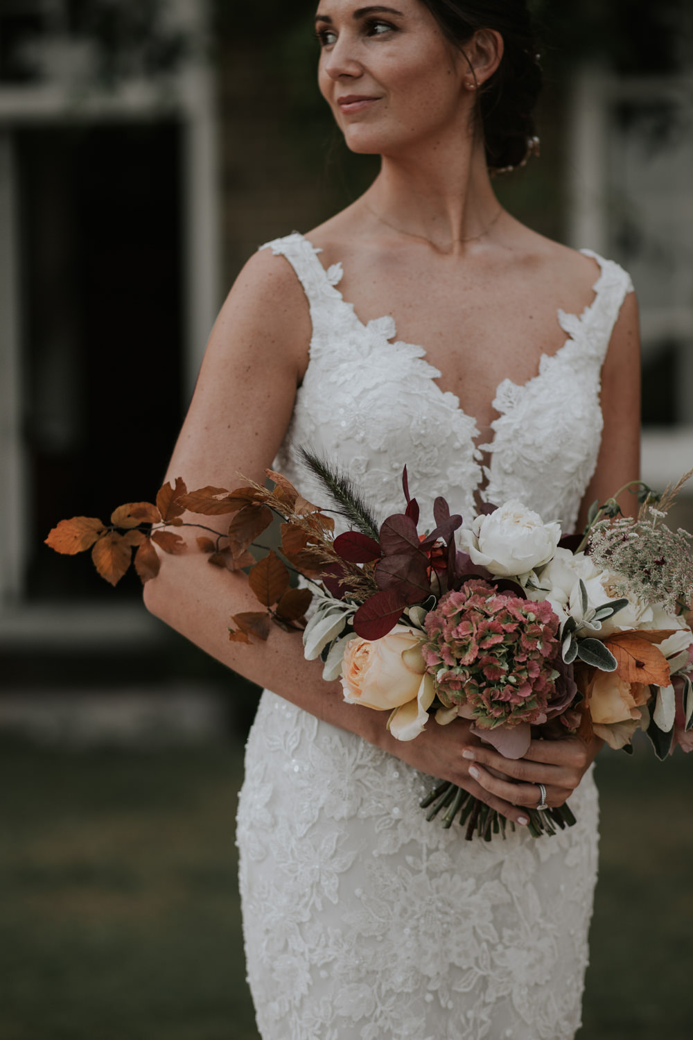 Autumn Bride Bridal Bouquet Flowers Pylewell Park Wedding Grace Pham Photography