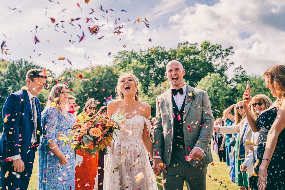 Confetti Throw Surrey Farm Wedding Rob Tarren Photography