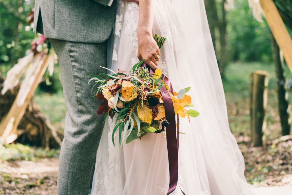 Bouquet Flowers Bride Bridal Orange Red Roses Surrey Farm Wedding Rob Tarren Photography