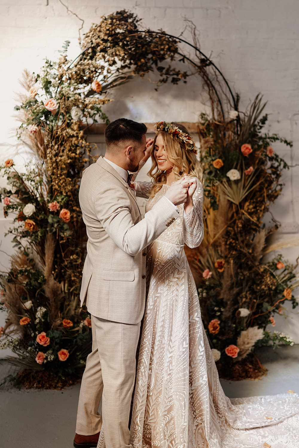 White Syke Fields Wedding Sam Sparks Photo Dried Flowers Pampas Grass Orange Rose Arrangement Arch Backdrop