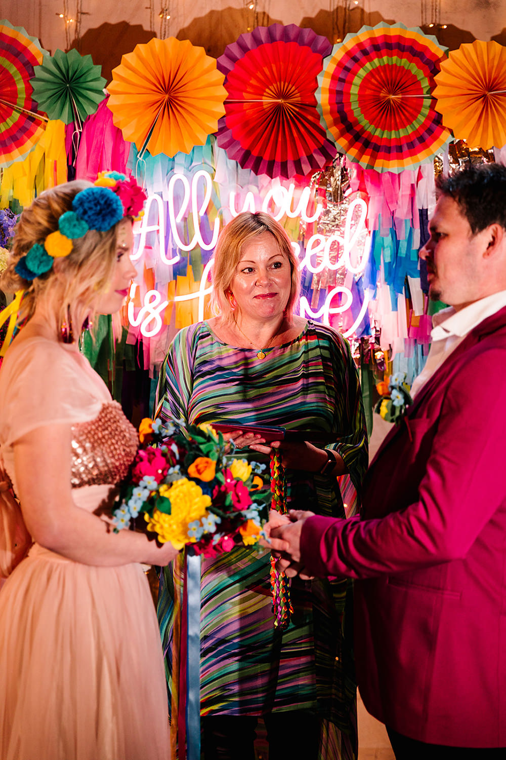Pinwheel Streamer Flower Backdrop Arch Neon Sign Yoghurt Rooms Wedding Teddy Pig Photography