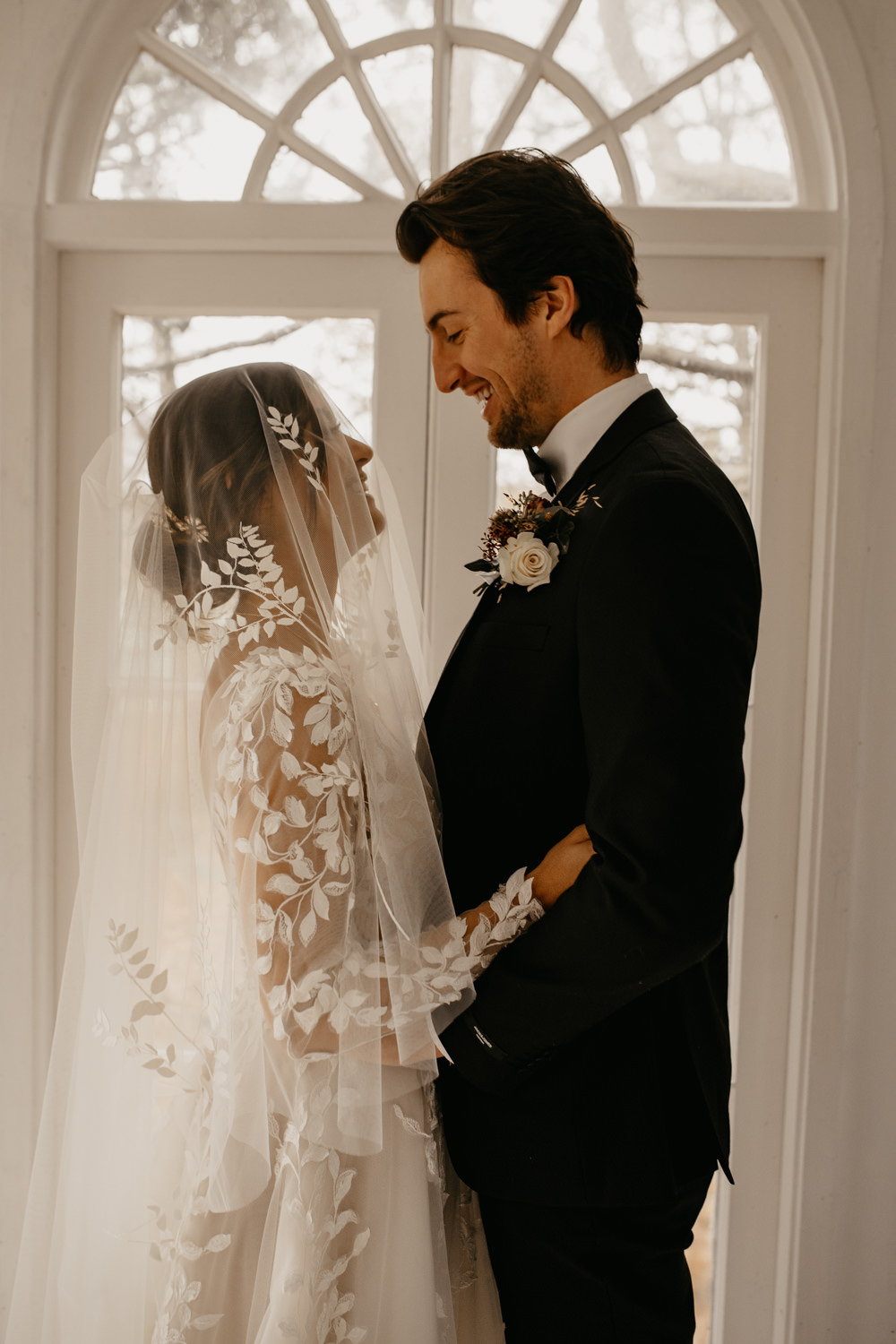 Bride Bridal Veil December Wedding Ideas Megan Donati Photography