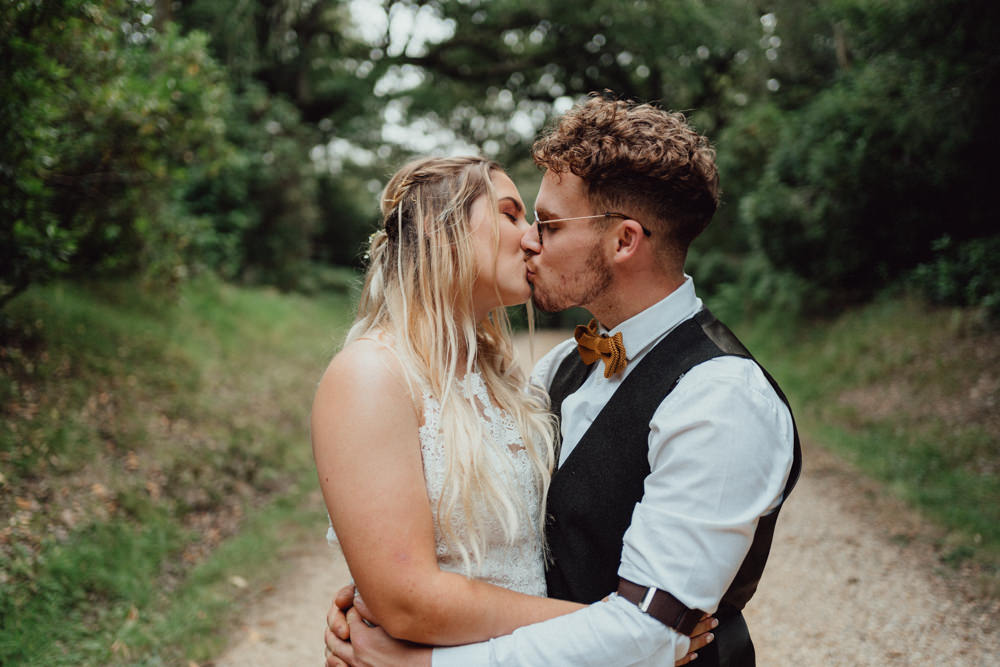 Hampshire Woodland Wedding Emily & Steve