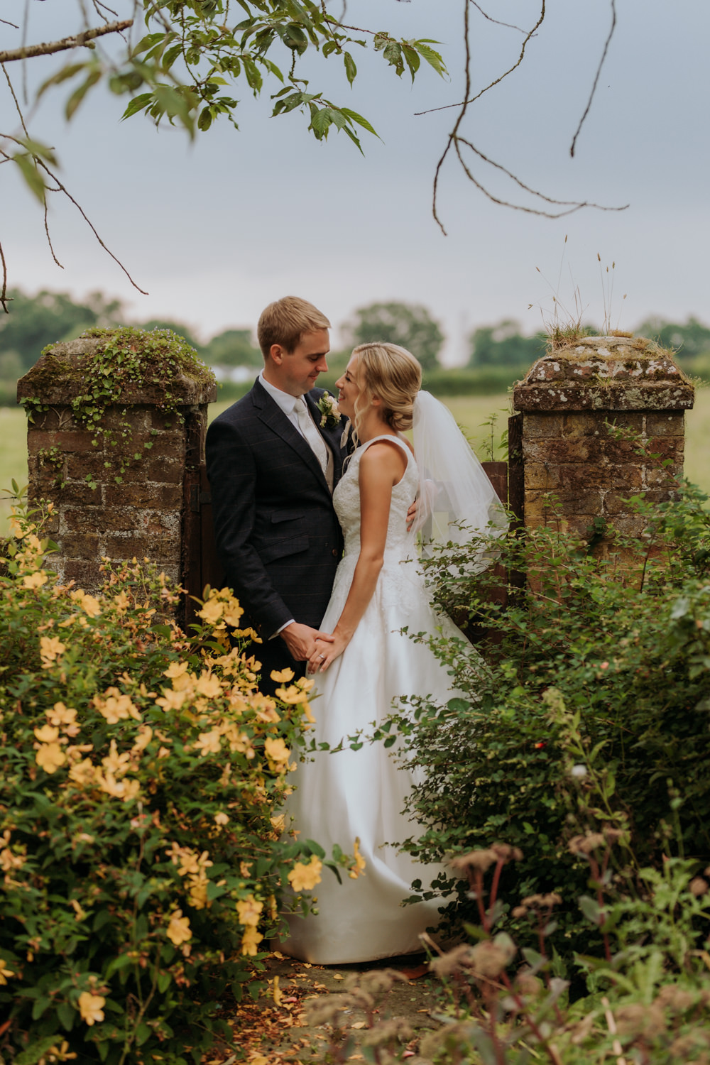 Hertfordshire Barn Wedding Isabelle Elliott Photography