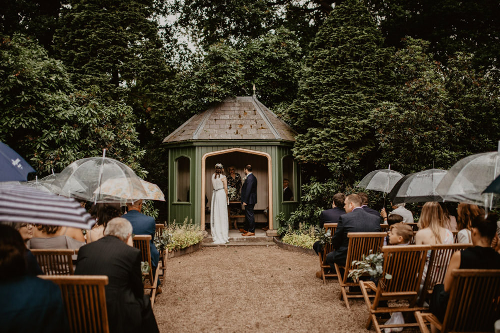 Rainy Umbrella Thorpe Garden Wedding Camilla Andrea Photography