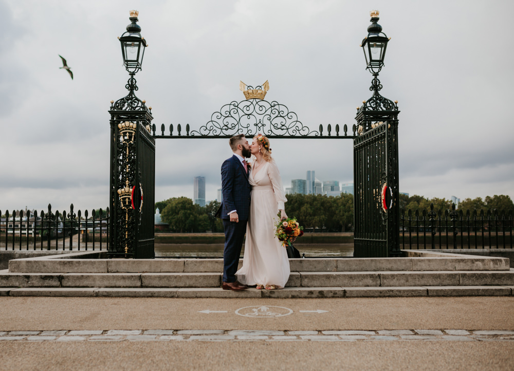 Trafalgar Tavern Wedding Lauren Marchant Photography