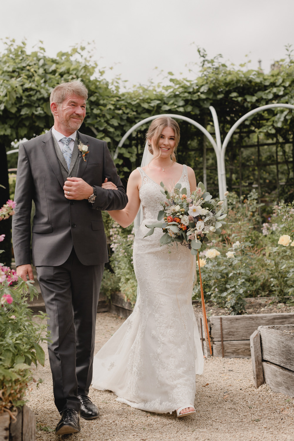 Abbey House Gardens Wedding Lyra&Moth Photography