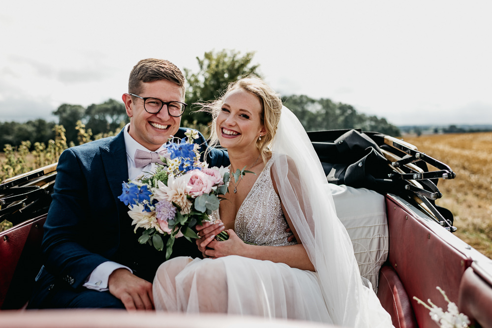 Buckinghamshire Barn Wedding Rebecca Walters Photography