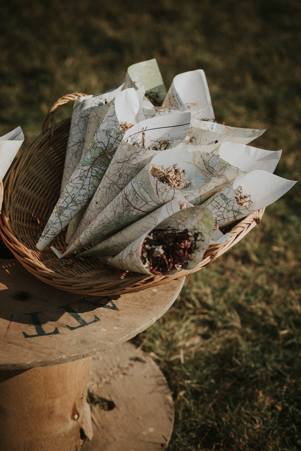 Confetti Cones Maps Dunbar Wedding Bernadeta Kupiec