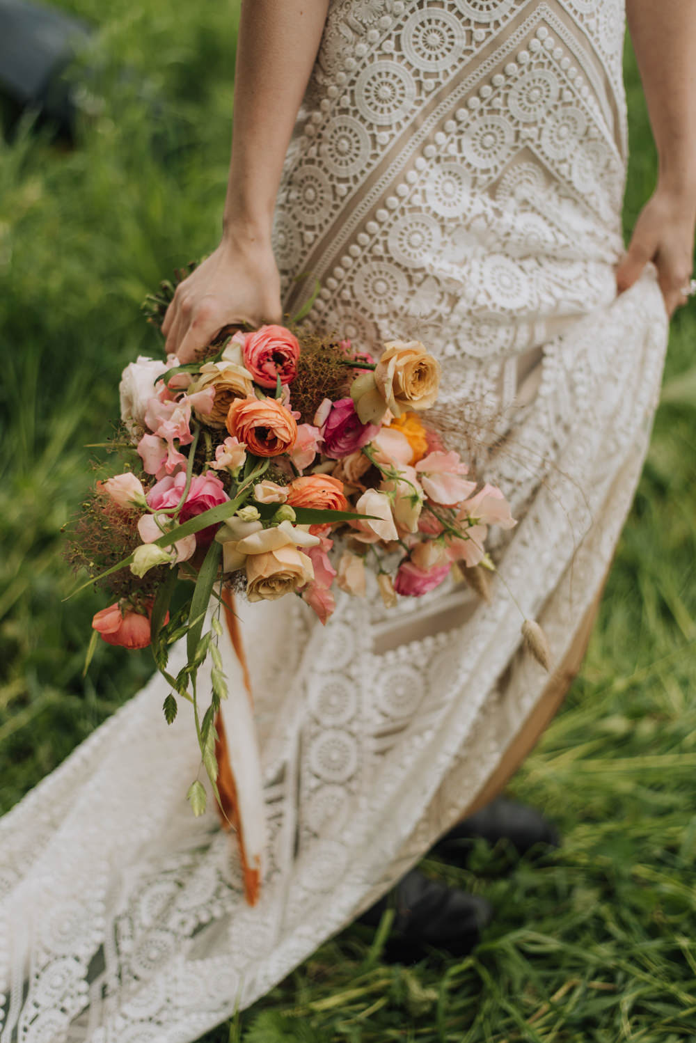 Bouquet Flowers Bride Bridal Rnunculus Rose Pink Yellow Meadows Norfolk Megan Duffield Photography