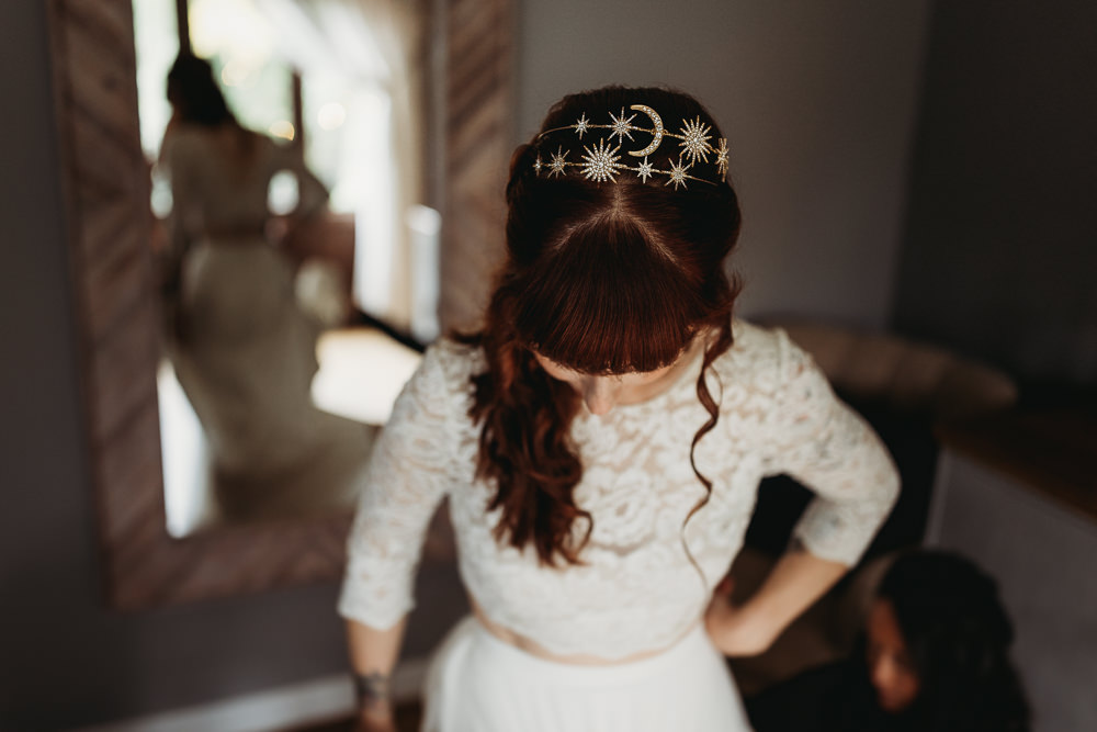 Hair Clips Bride Bridal Hair Northamptonshire Barn Wedding Thyme Lane Photography
