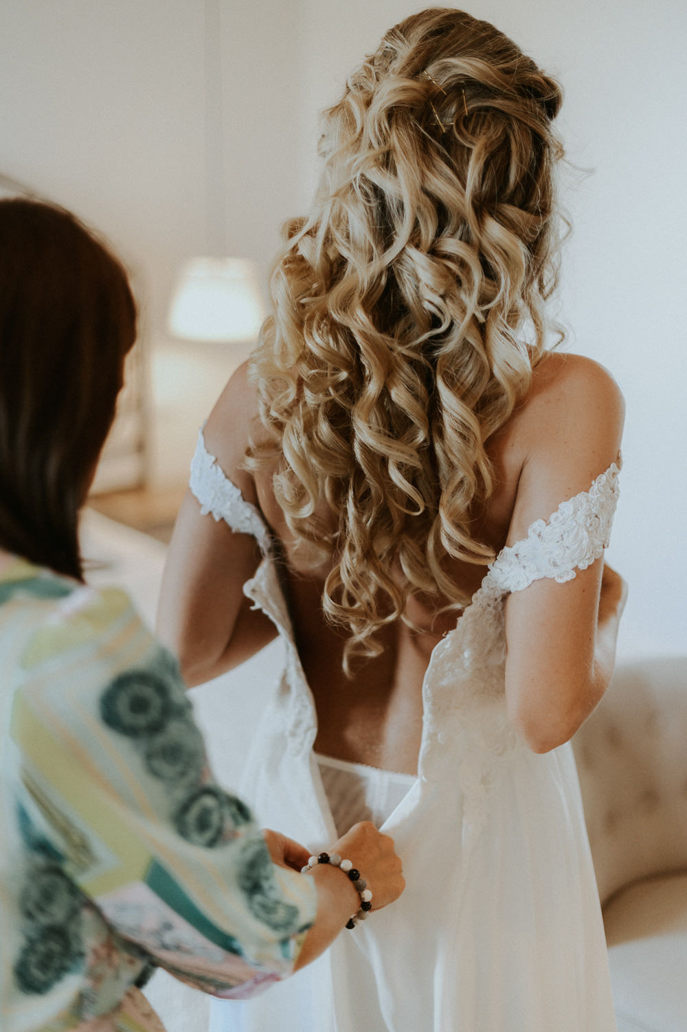 Bride Bridal Hair Long Curls Waves Taormina Wedding Saukans Photography