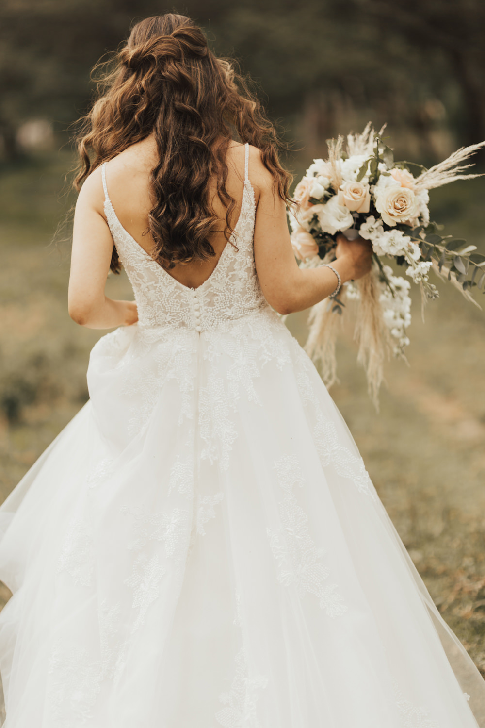 Dress Gown Bride Bridal Train Ecuador Wedding Michelle Agurto