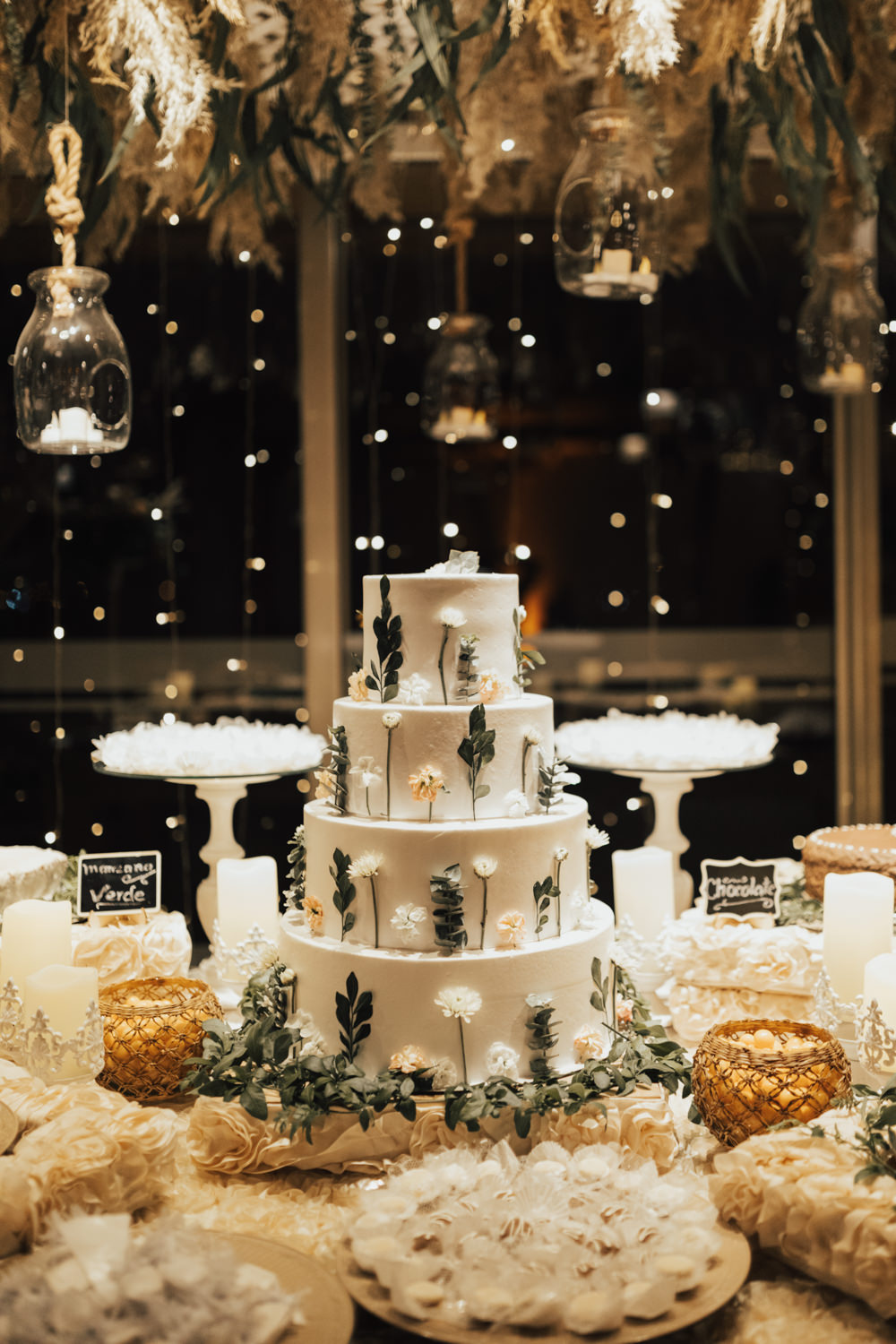 Flower Floral Iced Cake Ecuador Wedding Michelle Agurto