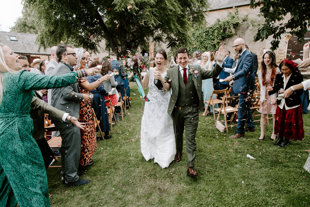 Confetti Throw Laurel Farm Wedding Caroline Opacic Photography