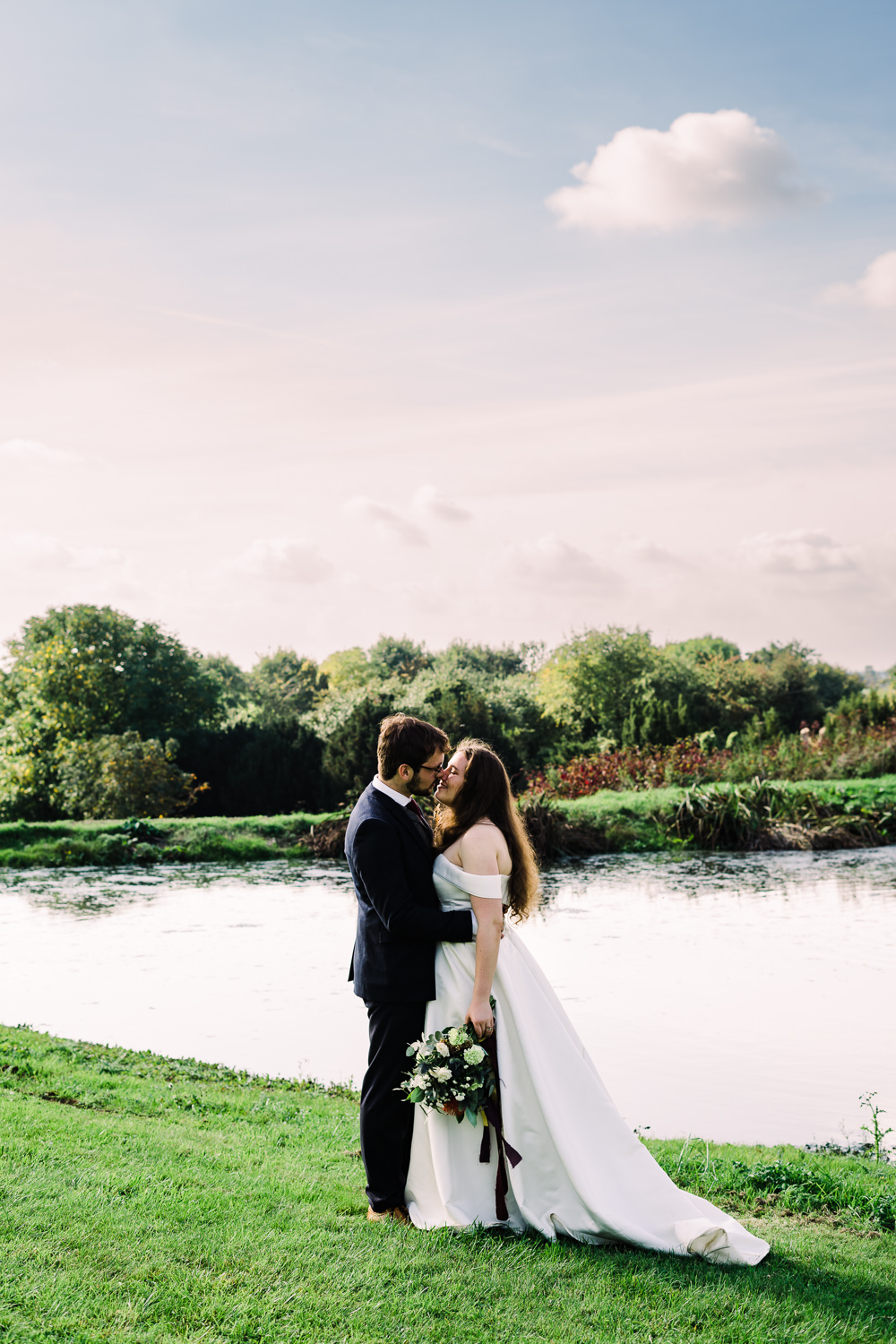 Luckley Farm Holidays Wedding Jade Touron Photography