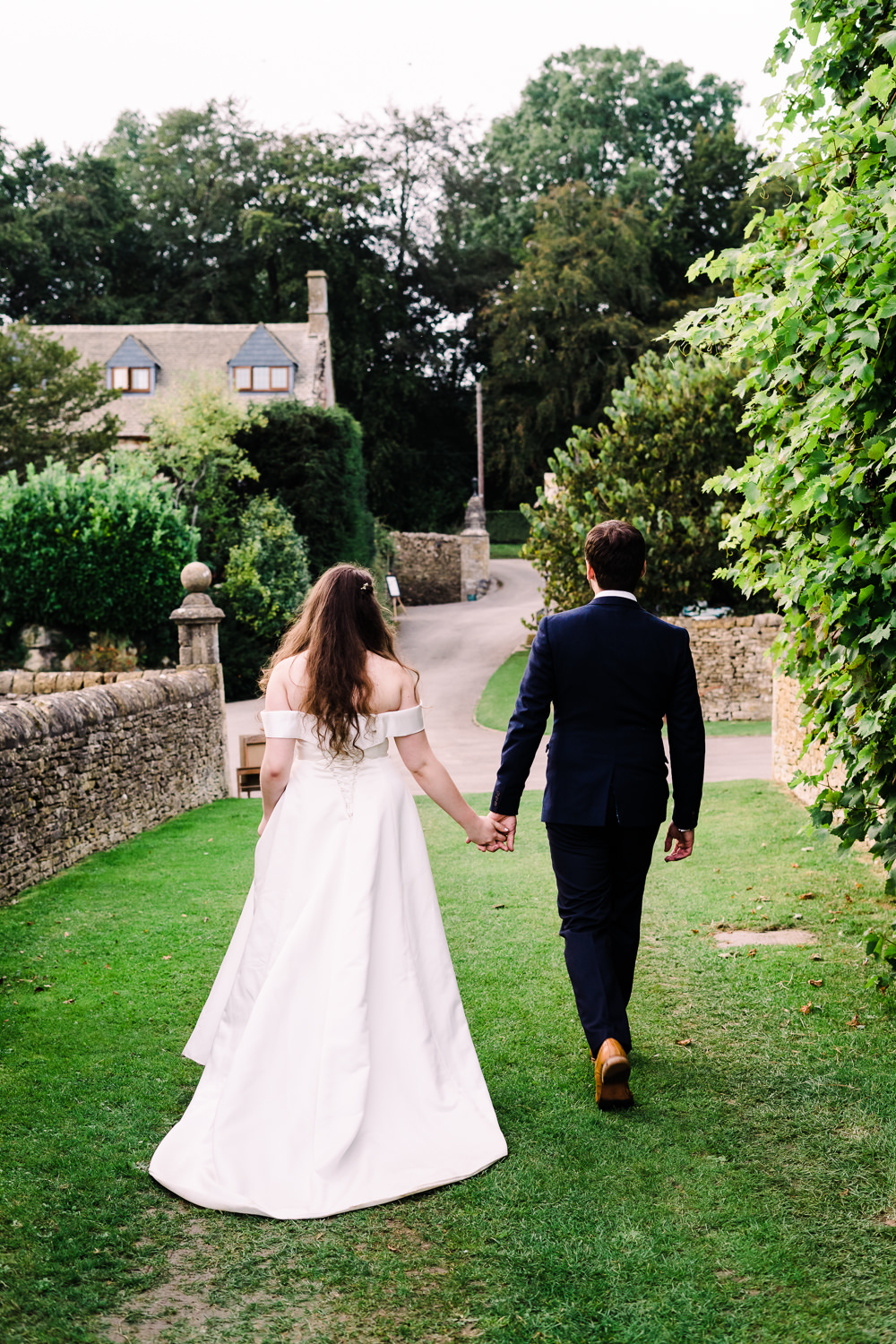 Luckley Farm Holidays Wedding Jade Touron Photography