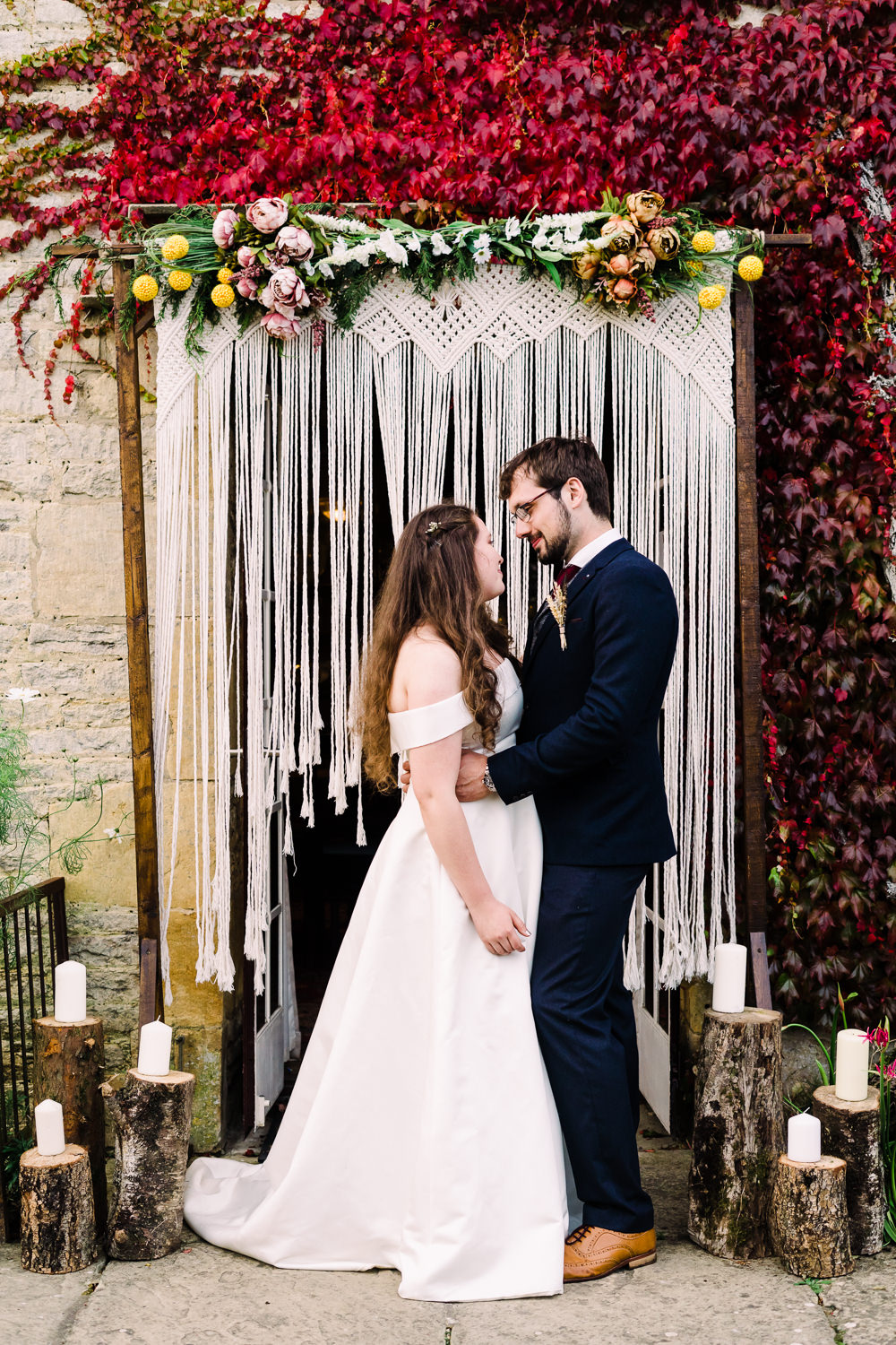 Luckley Farm Holidays Wedding Jade Touron Photography Macrame Backdrop Candles Flowers