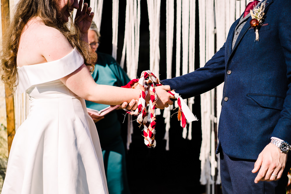 Handfasting Luckley Farm Holidays Wedding Jade Touron Photography