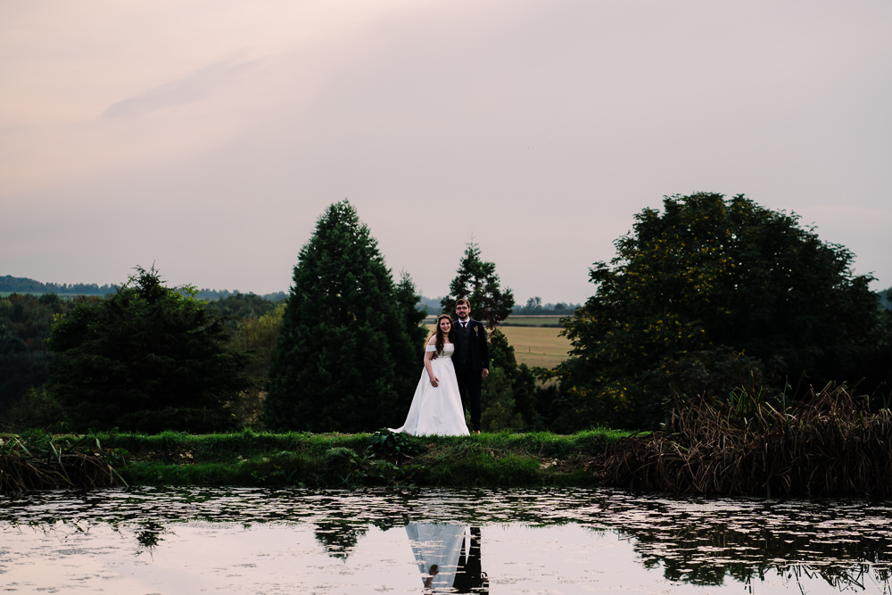 Luckley Farm Holidays Wedding Jade Touron Photography