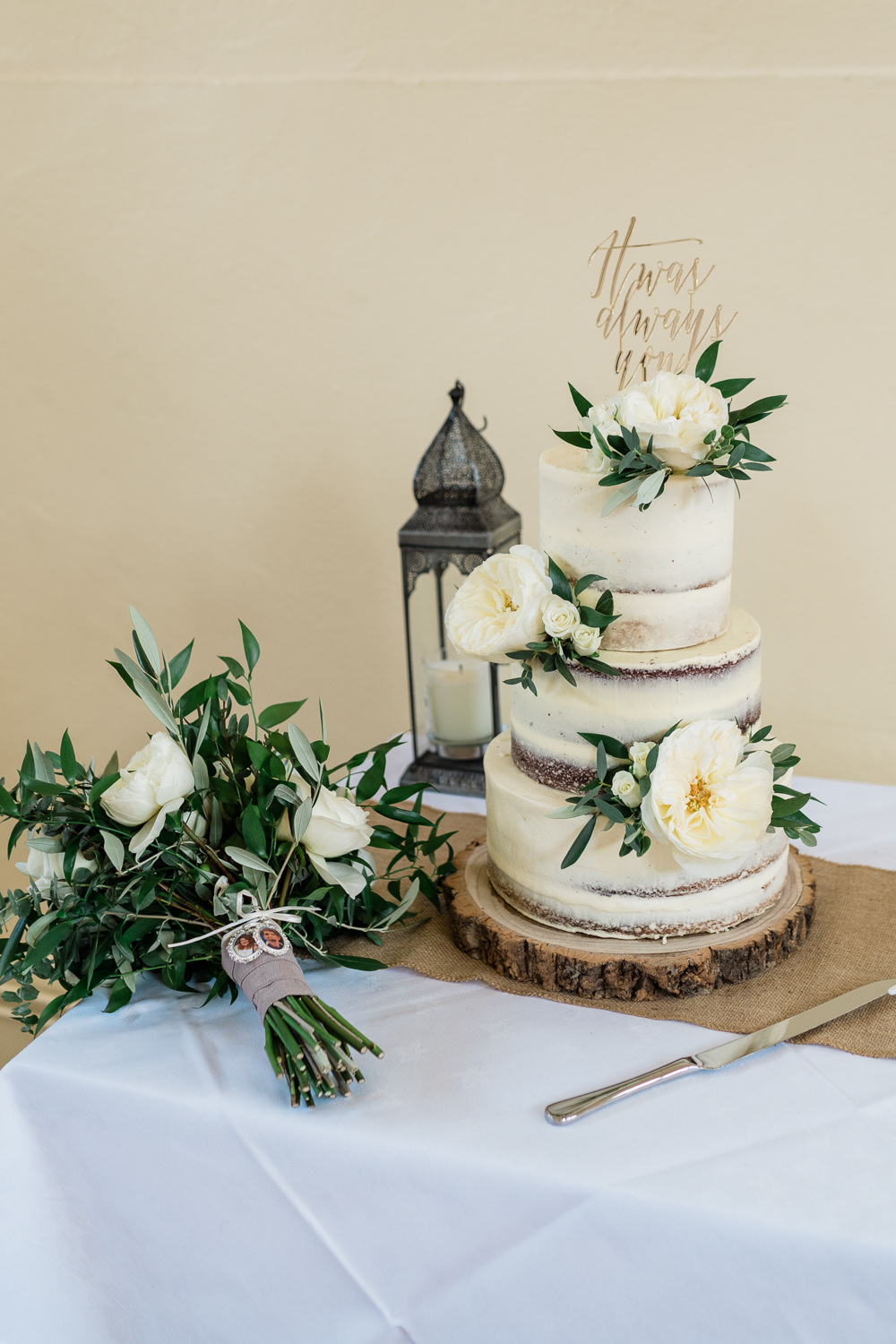 Semi Naked Cake Flowers Log Slice Stand Gold Topper Helmingham Hall Wedding Gemma Giorgio Photography
