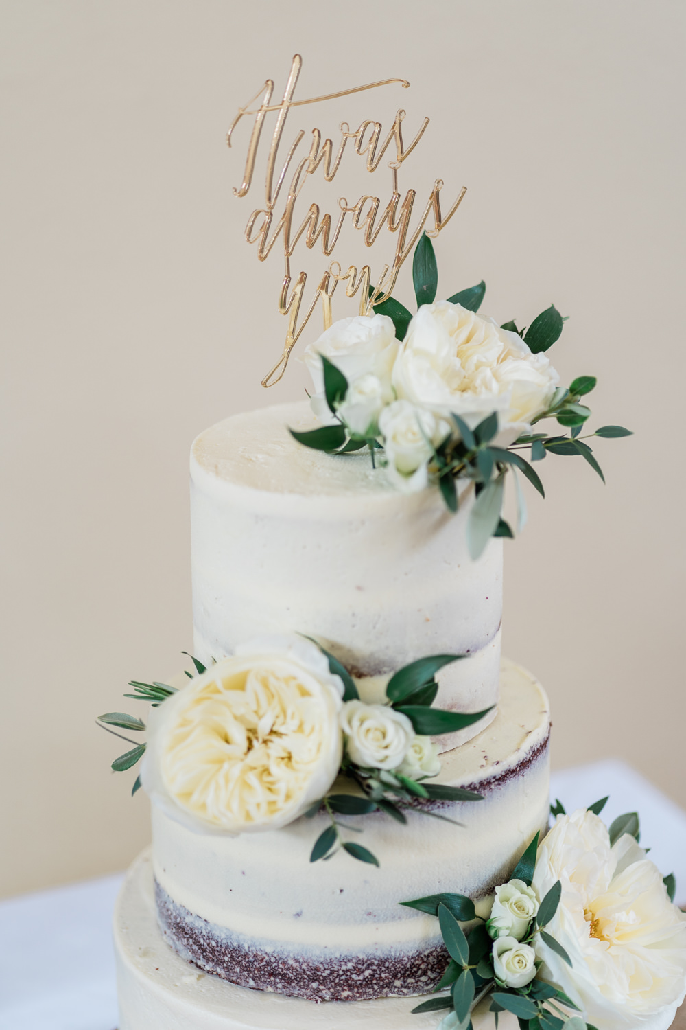 Semi Naked Cake Flowers Log Slice Stand Gold Topper Helmingham Hall Wedding Gemma Giorgio Photography