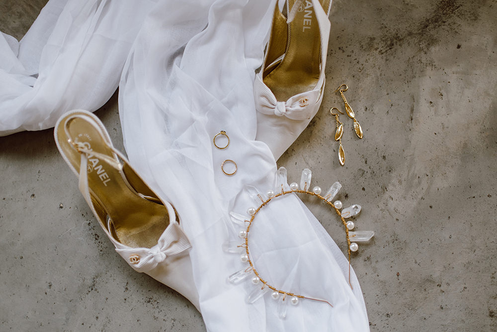 Bride Accessories Shoes Montague Farm Wedding Jessica Bevan Photography